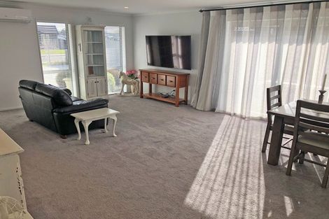 Photo of property in 6 Shrimpton Avenue, Woodend, 7610