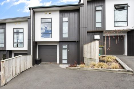 Photo of property in 9/25 Thackeray Street, Hamilton Lake, Hamilton, 3204