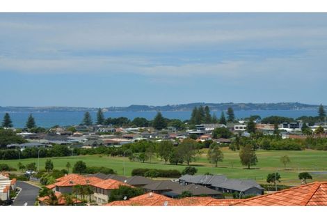 Photo of property in 1 Orewa Heights Crescent, Orewa, 0931