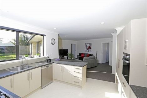 Photo of property in 12 Satchmo Place, Rototuna North, Hamilton, 3210