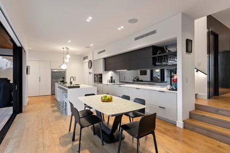 Photo of property in 8 Puna Street, Orakei, Auckland, 1071