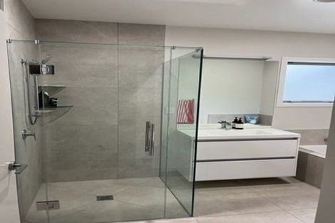 Photo of property in 8 Rangataiki Place, Te Awa, Napier, 4110