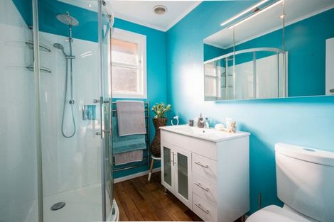 Photo of property in 56 Motuhara Road, Plimmerton, Porirua, 5026