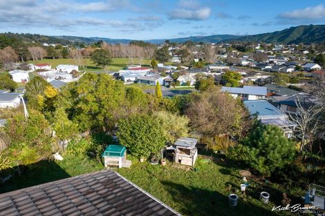Photo of property in 14 Gentian Street, Timberlea, Upper Hutt, 5018