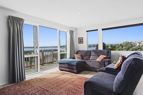 Photo of property in 115b Harbour View Road, Omokoroa, 3114