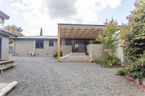 Photo of property in 19 Smith Street, Dannevirke, 4930