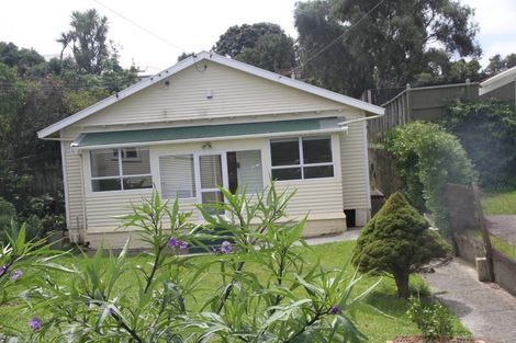 Photo of property in 36 Tamar Street, Island Bay, Wellington, 6023