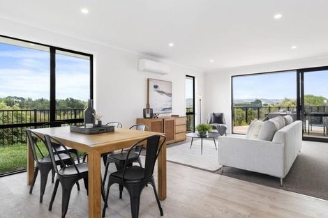 Photo of property in 32 Blacklock Road, Pyes Pa, Tauranga, 3112