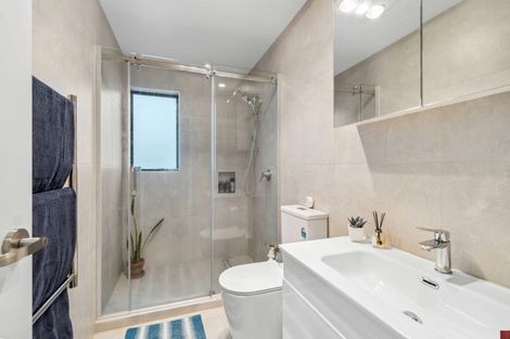 Photo of property in 4 Finn Place, Mount Wellington, Auckland, 1060