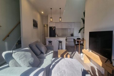 Photo of property in 2/22 Bullendale Drive, Arthurs Point, Queenstown, 9371