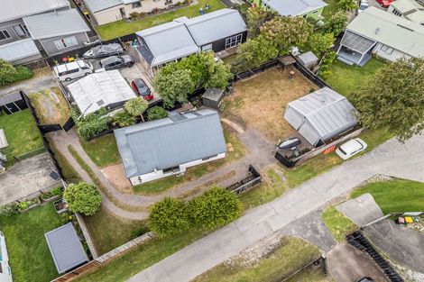 Photo of property in 5b Lyn Grove, Papamoa Beach, Papamoa, 3118
