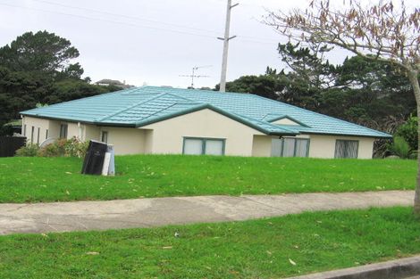 Photo of property in 104 Te Wharau Drive, Greenhithe, Auckland, 0632