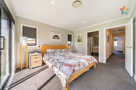 Photo of property in 8 Richard Sadleir Way, Belmont, Lower Hutt, 5010