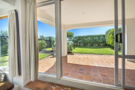 Photo of property in 20a Oxford Terrace, Devonport, Auckland, 0624