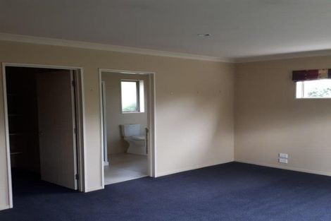 Photo of property in 17 Elm Drive, Rangiora, 7400