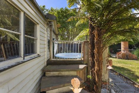 Photo of property in 25 Brightwater Terrace, Terrace End, Palmerston North, 4410