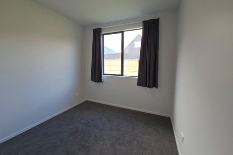 Photo of property in 60 Perendale Road, Jacks Point, 9371