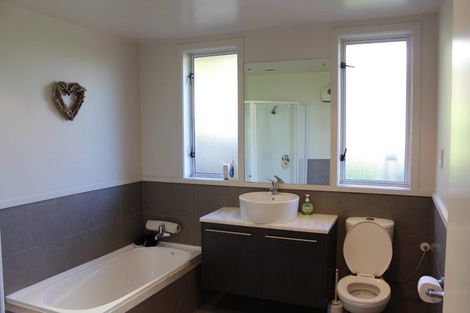 Photo of property in 38 Gresham Street, Tainui, Dunedin, 9013