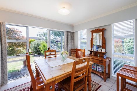 Photo of property in 17 Aintree Crescent, Awapuni, Palmerston North, 4412