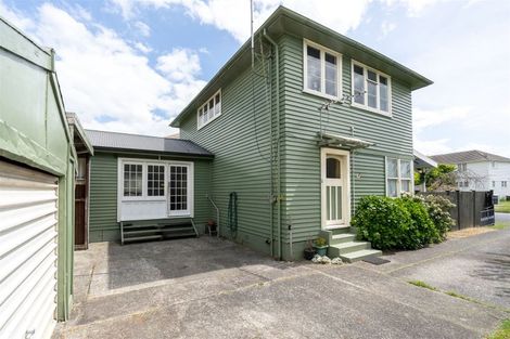 Photo of property in 46 Holland Road, Fairfield, Hamilton, 3214