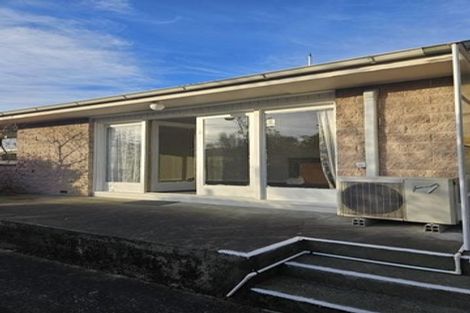 Photo of property in 2/8 Hatton Street, West End, Timaru, 7910