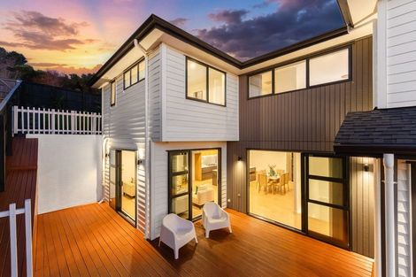 Photo of property in 17 Manawanui Way, Orewa, 0931