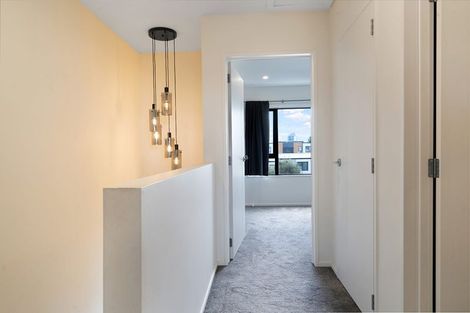 Photo of property in 4/68 Smythe Road, Henderson, Auckland, 0612