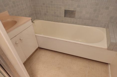 Photo of property in 31 Hobart Crescent, Wattle Downs, Auckland, 2103