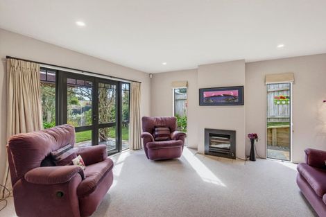 Photo of property in 16 Rifleman Lane, Paraparaumu Beach, Paraparaumu, 5032