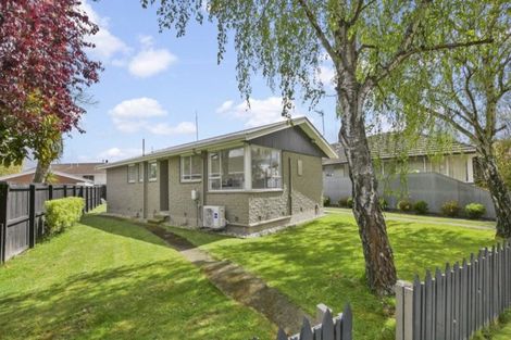 Photo of property in 17 Claymore Street, Woolston, Christchurch, 8062