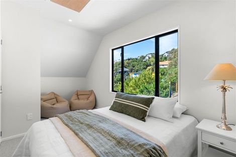 Photo of property in 19 Osmond Lane, Mount Pleasant, Christchurch, 8081