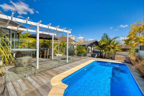 Photo of property in 4 Kingsgate Close, Havelock North, 4130