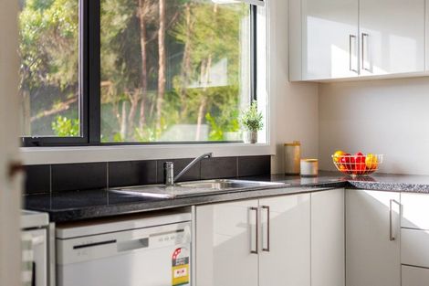 Photo of property in 49a Albatross Close, Whitby, Porirua, 5024