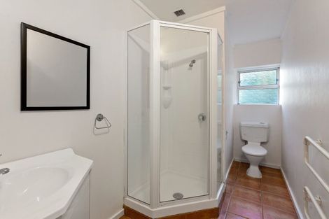 Photo of property in 1 Fyvie Avenue, Tawa, Wellington, 5028