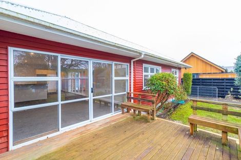 Photo of property in 14 Alpha Avenue, Strowan, Christchurch, 8052