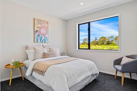 Photo of property in 21 Woodford Avenue, Woodend, 7610