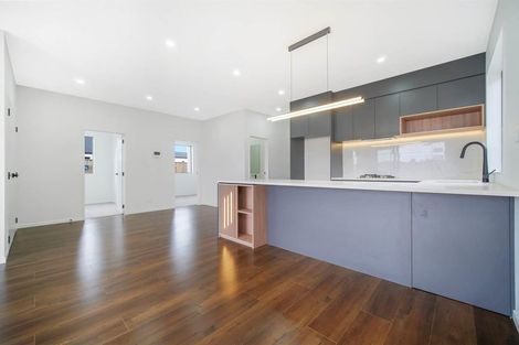 Photo of property in 15 Kaapehu Street, Karaka, 2578