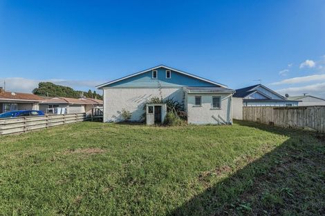 Photo of property in 17 Darnell Street, Fitzroy, New Plymouth, 4312