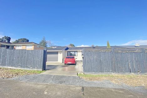 Photo of property in 1/2 Chevis Place, Pakuranga, Auckland, 2010