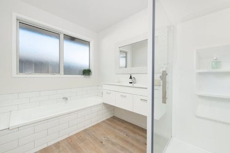 Photo of property in 91 Puhirake Crescent, Pyes Pa, Tauranga, 3112