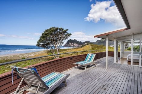 Photo of property in 12 Tuna Place, Whiritoa, Whangamata, 3691