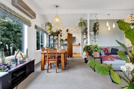 Photo of property in 18d Montana Place, Merrilands, New Plymouth, 4312