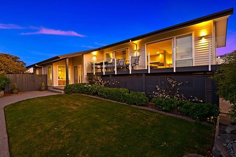 Photo of property in 42 Santa Maria Avenue, Mount Pleasant, Christchurch, 8081