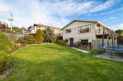 Photo of property in 2 Leith Street, Kinmont Park, Mosgiel, 9024