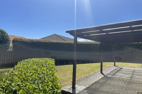 Photo of property in 16 Yarlside Place, Northpark, Auckland, 2013