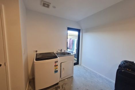 Photo of property in 4/242 Edgeware Road, Edgeware, Christchurch, 8013