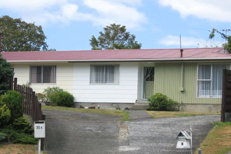 Photo of property in 2/11 Topeka Grove, Totara Park, Upper Hutt, 5018