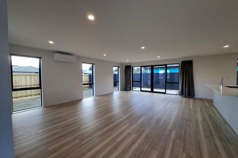 Photo of property in 11 Oakmill Drive, Casebrook, Christchurch, 8051