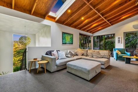 Photo of property in 184 Huia Road, Titirangi, Auckland, 0604