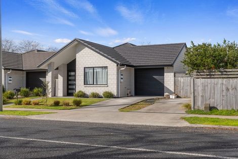 Photo of property in 32 Old Farm Road, Hamilton East, Hamilton, 3216